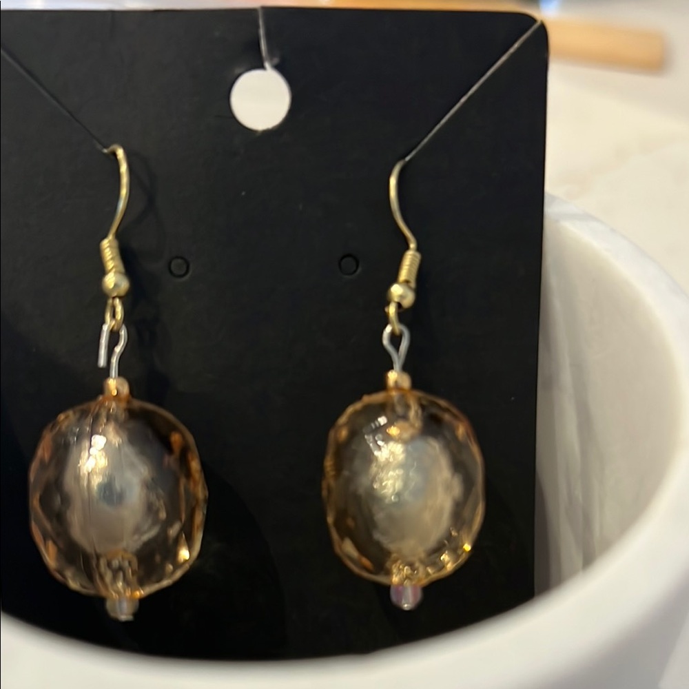 Elegant Gold Drop Earrings